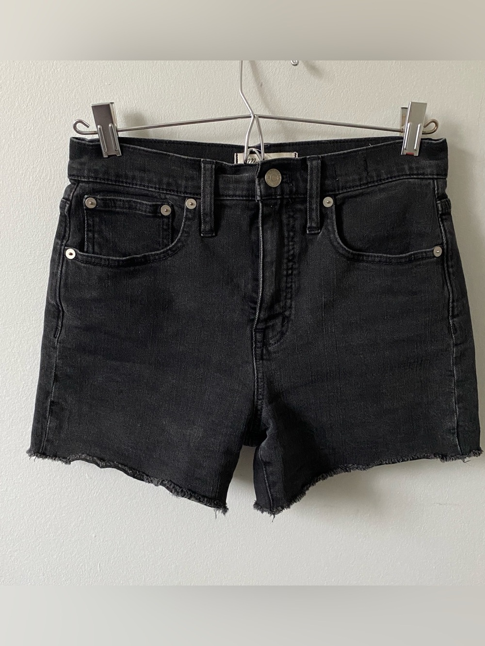 Madewell Washed Black High-Rise Raw-Hem Denim Shorts 24 3” inseam